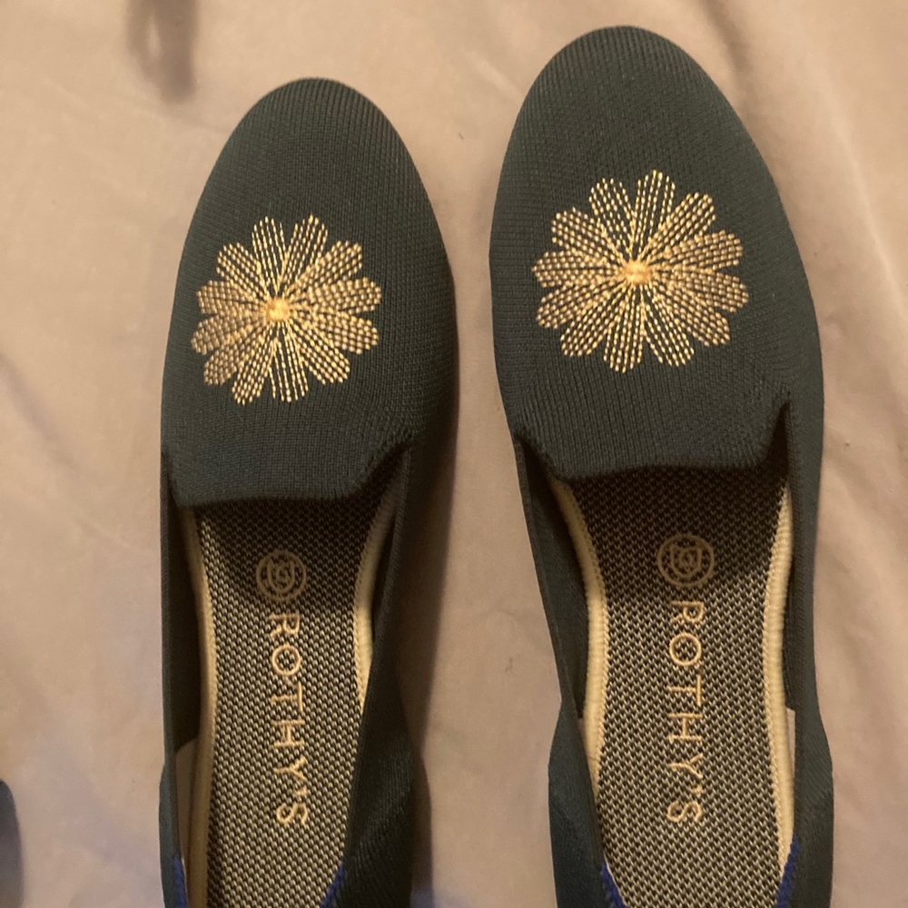 Rothy’s evergreen loafers limited edition